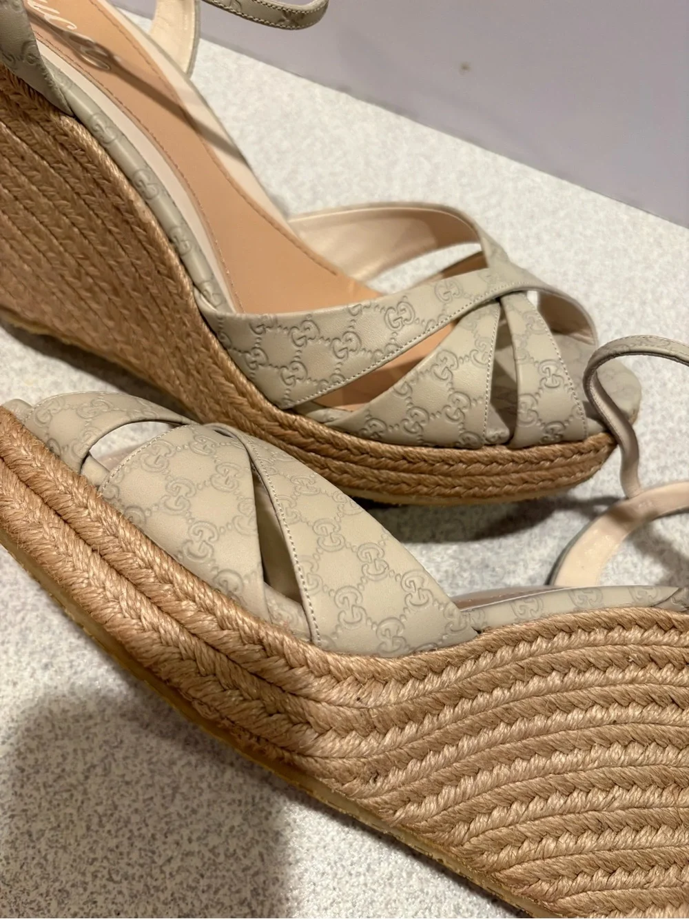 Gucci Beige GG Monogram Espadrille Wedge Sandals Penelope 41.5/11.5 New